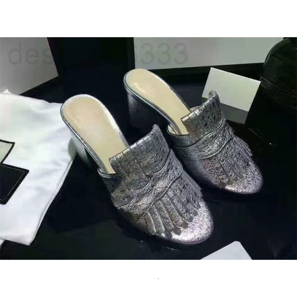 designer slippers europe brand fashion mensstriped sandals causal non-slip summer huaraches slippers flip flops slipper quality35-40, Black
designer slippers europe brand fashion mensstriped sandals causal non-slip summer huaraches slippers flip flops slipper quality35-40, Black