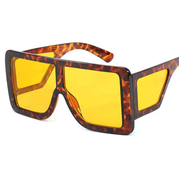 new large frame sunglass women's net red square face wide leg anti ultraviolet glass vintage luxury brand design sunglasses uv400, White;black
new large frame sunglass women's net red square face wide leg anti ultraviolet glass vintage luxury brand design sunglasses uv400, White;black