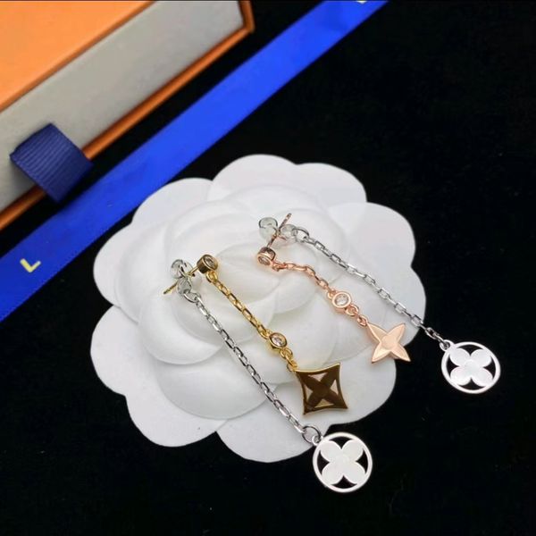 new fashion ladies designer earrings flower ornament earrings festive gifts for women, Silver
new fashion ladies designer earrings flower ornament earrings festive gifts for women, Silver