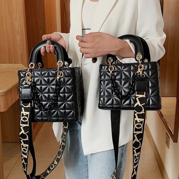 women bags chain handbags shoulder fashion handbag purse crossbody for 2022 flap msenger classic pu ladi for female messenger
women bags chain handbags shoulder fashion handbag purse crossbody for 2022 flap msenger classic pu ladi for female messenger