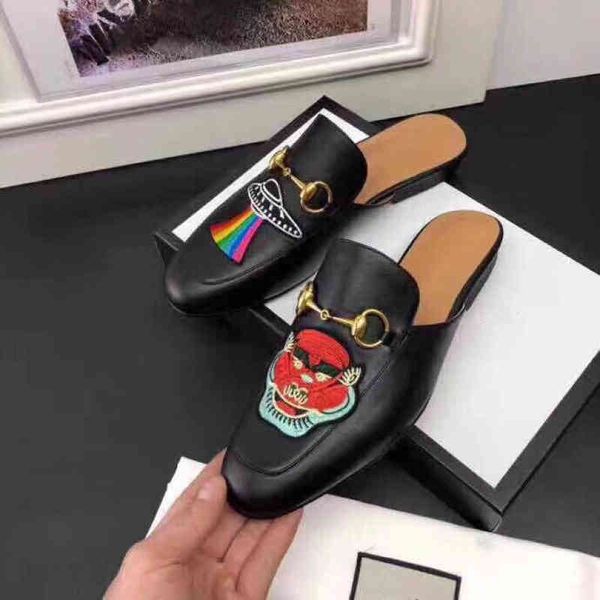 leather luxury designers loafers muller designer slipper mens shoes with buckle fashion men princetown slippers brown casual mules flats p8, Black
leather luxury designers loafers muller designer slipper mens shoes with buckle fashion men princetown slippers brown casual mules flats p8, Black