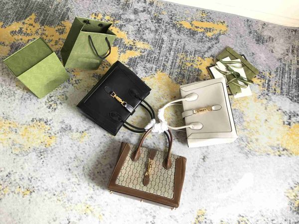 handbags tote bag classic fashion commuting retro handheld messenger genuine leather handbag versatile one shoulder bags large capacity
handbags tote bag classic fashion commuting retro handheld messenger genuine leather handbag versatile one shoulder bags large capacity