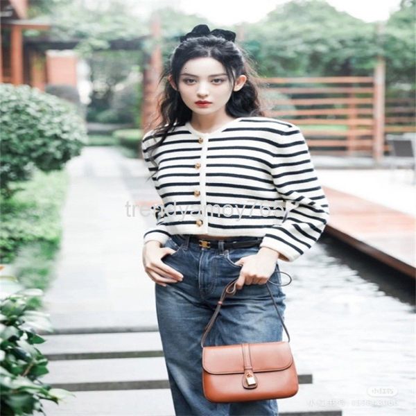 women's knits & tees high edition autumn and winter small fragrance women's wear black white stripe knitted round neck button shor
women's knits & tees high edition autumn and winter small fragrance women's wear black white stripe knitted round neck button shor