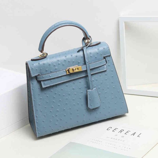 deigner tui otrich leather hand-held women' lock large capacity meenger bag lev have birkins
deigner tui otrich leather hand-held women' lock large capacity meenger bag lev have birkins