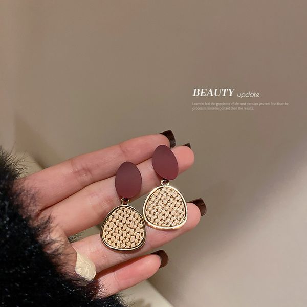 925 silver needle dripping oil geometric irregular round earrings korean retro high-grade earrings artistic graceful eardrop, Golden
925 silver needle dripping oil geometric irregular round earrings korean retro high-grade earrings artistic graceful eardrop, Golden