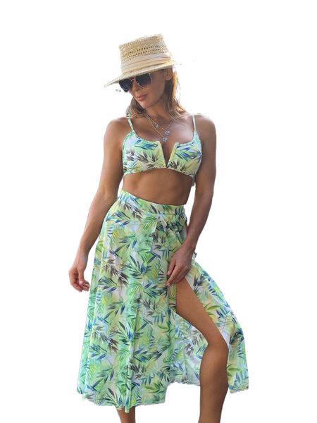 3pack leaf print v wired bikini swimsuit & beach skirt v1bo#, White;black
3pack leaf print v wired bikini swimsuit & beach skirt v1bo#, White;black