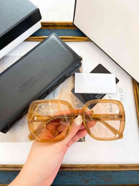 2022 new xiaoxiang glasses european and american trendy fashion retro sunglasses female foreign trade ins slimming 3626, White;black
2022 new xiaoxiang glasses european and american trendy fashion retro sunglasses female foreign trade ins slimming 3626, White;black