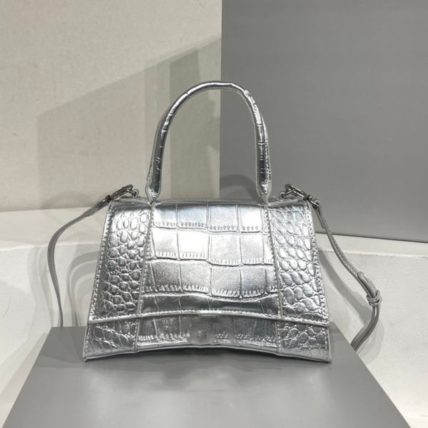luxury designer bags hourglass shoulder bags fashion classic crocodile skin handbag deluxe hourglass satchel lady shopping bag higt-end hand
luxury designer bags hourglass shoulder bags fashion classic crocodile skin handbag deluxe hourglass satchel lady shopping bag higt-end hand