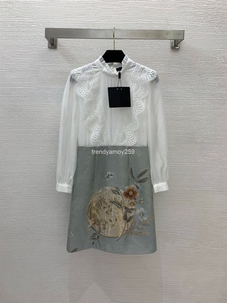 casual dresses autumn and winter heavy industry embroidery lace stitching jacquard fabric auricle collar closing waist thin a-line skirt dre, Black;gray 
casual dresses autumn and winter heavy industry embroidery lace stitching jacquard fabric auricle collar closing waist thin a-line skirt dre, Black;gray