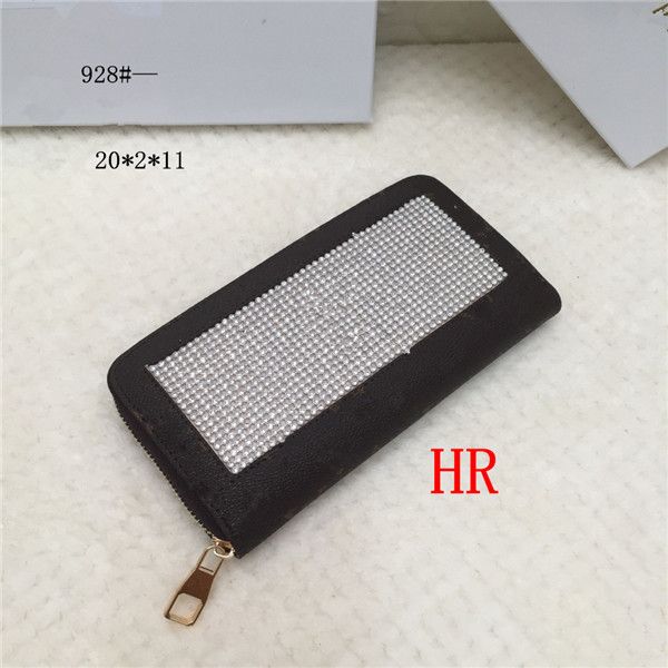 2022 fashion women men diamond letters wallet pu leather wallet single zipper wallets lady ladies long classical purse, Red;black
2022 fashion women men diamond letters wallet pu leather wallet single zipper wallets lady ladies long classical purse, Red;black