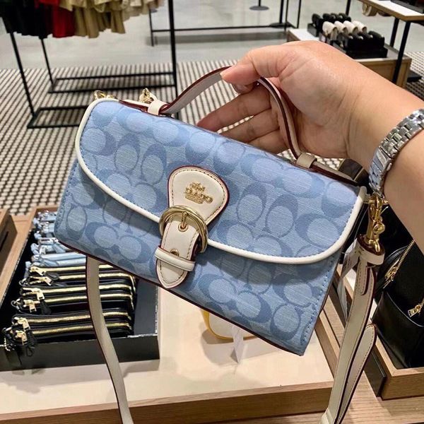 designer bags 2022 new women's bag kleo series portable tassel postman bag single shoulder diagonal flip small square bag
designer bags 2022 new women's bag kleo series portable tassel postman bag single shoulder diagonal flip small square bag