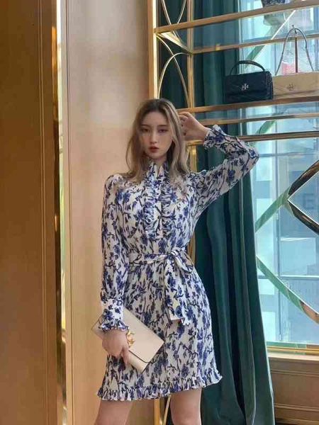casual dresses tb autumn winter temperament lady wind lotus leaf lace up single breasted printed dress women, Black;gray
casual dresses tb autumn winter temperament lady wind lotus leaf lace up single breasted printed dress women, Black;gray