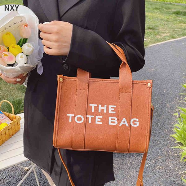 evening bags deisgner women handbag fashion texture letters tote bag m luxury leather j crossbody bags female shoulder wallet 220607
evening bags deisgner women handbag fashion texture letters tote bag m luxury leather j crossbody bags female shoulder wallet 220607