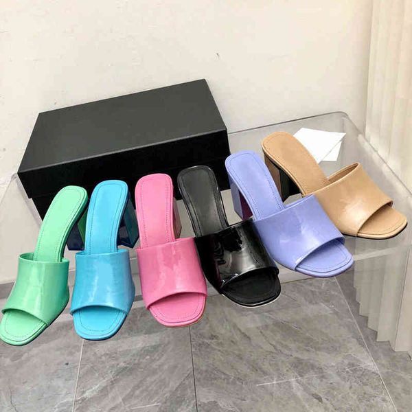 2022 summer women's shoes style simple fashion thick high heel square head cow patent leather candy color cool slippers, Black
2022 summer women's shoes style simple fashion thick high heel square head cow patent leather candy color cool slippers, Black