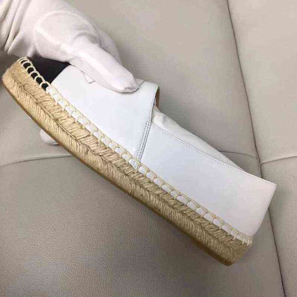2022 new classic goat fur leather shoes women's loafers comfortable flat fisherman shoes 34-42 g220423, Black
2022 new classic goat fur leather shoes women's loafers comfortable flat fisherman shoes 34-42 g220423, Black