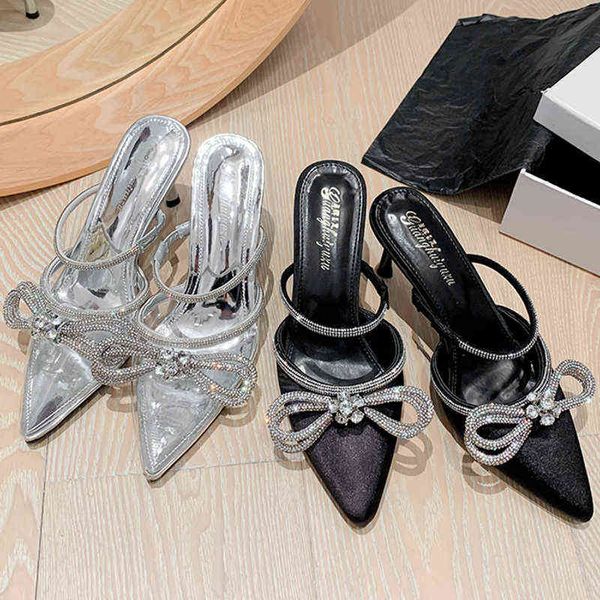 slippers summers rhinestone women sandals high heels slides diamond butterflyknot female outdoor ladies pumps shoes mules 2022 220518, Black
slippers summers rhinestone women sandals high heels slides diamond butterflyknot female outdoor ladies pumps shoes mules 2022 220518, Black