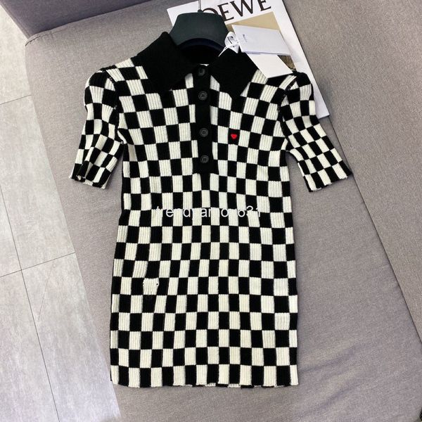 women's knits & tees in the spring of , d's little bee embroidered black and white plaid polo collar short sleeve sweater female c
women's knits & tees in the spring of , d's little bee embroidered black and white plaid polo collar short sleeve sweater female c