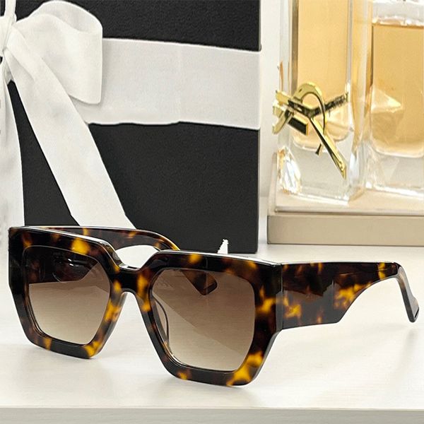 popular popularity classic mens womens well-known brand sunglasses ch7821 acetate frame outdoor beach uv protection with original box, White;black
popular popularity classic mens womens well-known brand sunglasses ch7821 acetate frame outdoor beach uv protection with original box, White;black