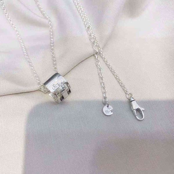 2023 designer new fashion jewelry zhigujia 925 silver three-dimensional hollow out ring pendant fashion necklace for lovers
2023 designer new fashion jewelry zhigujia 925 silver three-dimensional hollow out ring pendant fashion necklace for lovers
