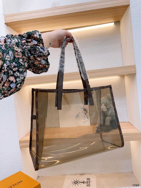 haveluxury designer classic transparent beach bag crossbody women's summer shoulder bags women's wallets handbags
haveluxury designer classic transparent beach bag crossbody women's summer shoulder bags women's wallets handbags