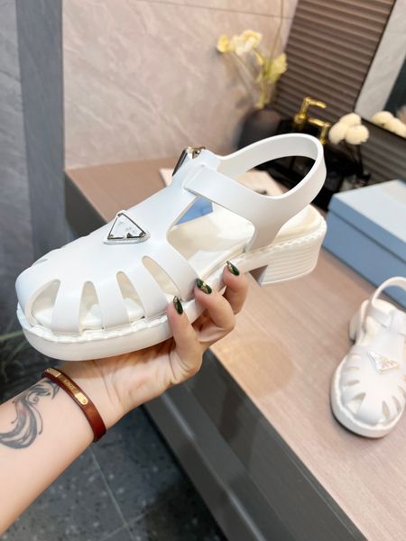 designer slippers fashion thick bottom sandals letter embroidery slides lady platform wedges sandal beach high heel 0704, Black
designer slippers fashion thick bottom sandals letter embroidery slides lady platform wedges sandal beach high heel 0704, Black