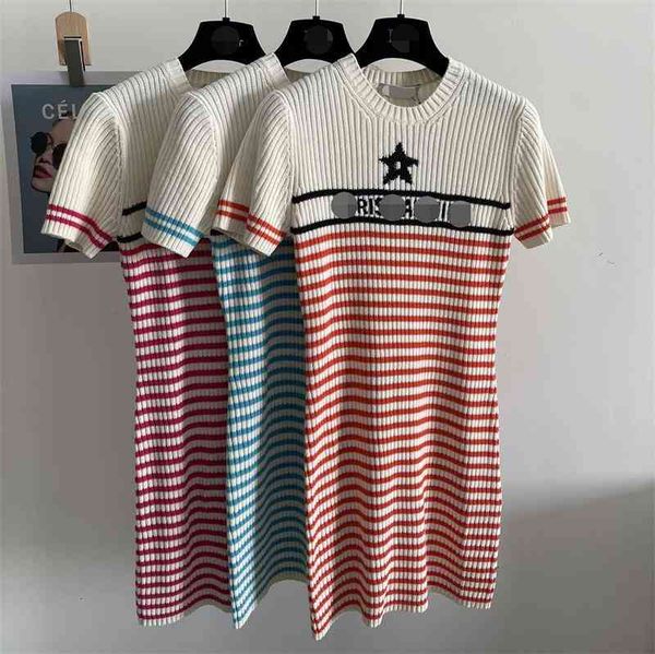 casual dresses d family ~ spring and summer products small fragrance color contrast stripe star letter short sleeve sweater slim dress femal, Black;gray
casual dresses d family ~ spring and summer products small fragrance color contrast stripe star letter short sleeve sweater slim dress femal, Black;gray