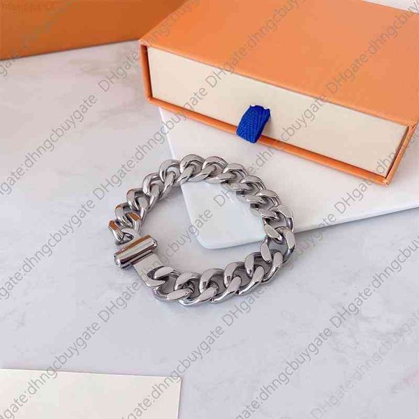 love bracelet designer mens necklaces jewelry womens pendants magnetic button stainless steel titanium fashion necklace multiplemothers day, Silver
love bracelet designer mens necklaces jewelry womens pendants magnetic button stainless steel titanium fashion necklace multiplemothers day, Silver