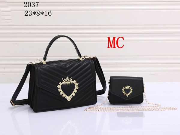 2022 women messenger travel bag classic style fashion bags shoulder lady totes handbags speedy crossbody men bag
2022 women messenger travel bag classic style fashion bags shoulder lady totes handbags speedy crossbody men bag