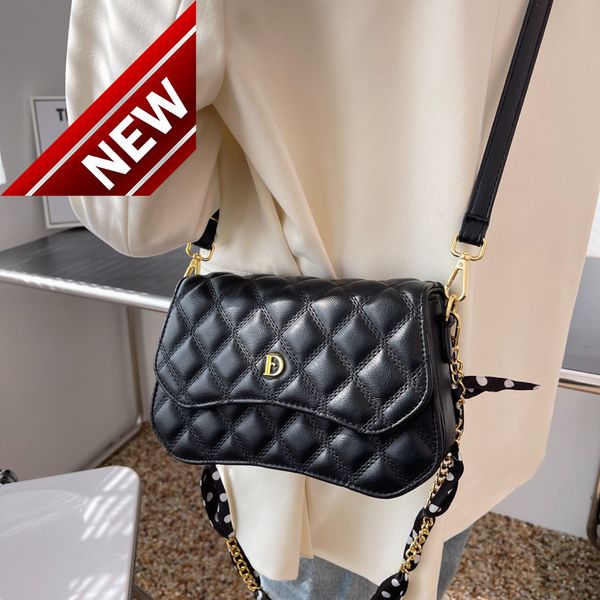 direct sale quality discount sonline broadcast of 2022 new chain single shoulder women's trend fashion women messenger bag
direct sale quality discount sonline broadcast of 2022 new chain single shoulder women's trend fashion women messenger bag