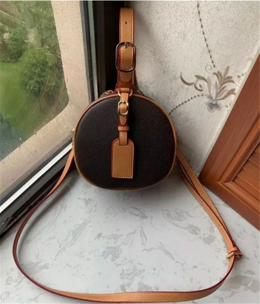 summer women purse and handbags 2022 new fashion casual small square bags unique designer shoulder messenger bags h0162
summer women purse and handbags 2022 new fashion casual small square bags unique designer shoulder messenger bags h0162