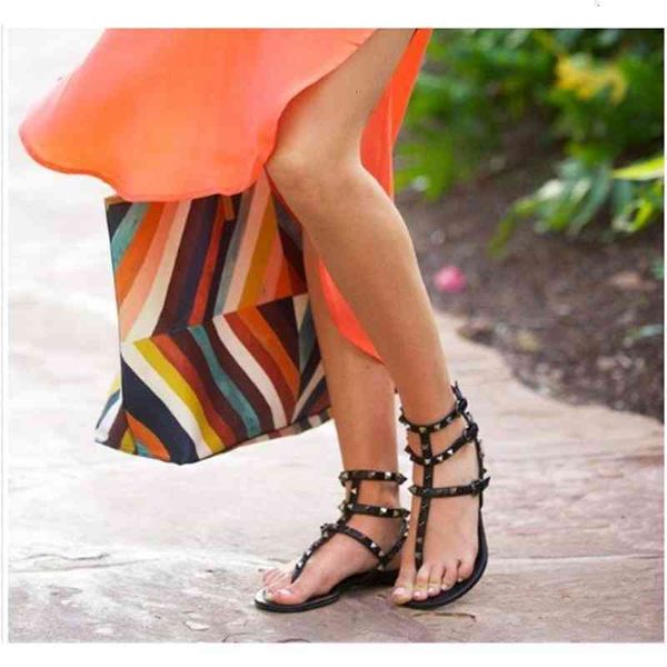 zapatos mujer sandals rivet beach thong sandal summer shoes woman stones studded flat gladiator spiked flip flops plus size #9025 p9bs odal, Black
zapatos mujer sandals rivet beach thong sandal summer shoes woman stones studded flat gladiator spiked flip flops plus size #9025 p9bs odal, Black