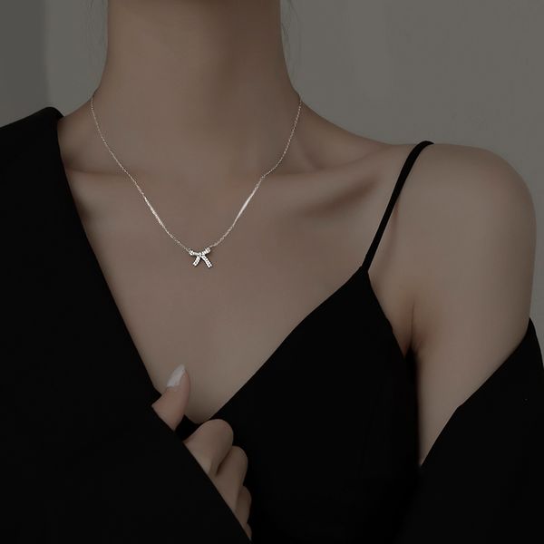 sterling silver bow collarbone chain necklace women's all-match niche design 2022 new spring and girls valentine's day mother'
sterling silver bow collarbone chain necklace women's all-match niche design 2022 new spring and girls valentine's day mother'