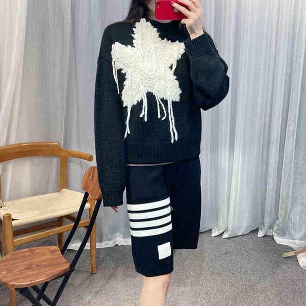 women's sweaters spring style temperament black contrast five pointed star pattern round neck pullover loose sweater women's thick, White;black
women's sweaters spring style temperament black contrast five pointed star pattern round neck pullover loose sweater women's thick, White;black