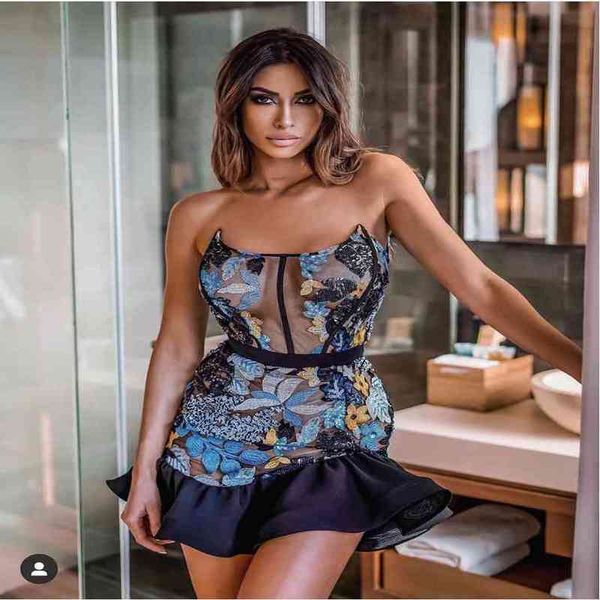 women strapless flower mesh dress celebrity fishtial slash neck vestidos winter mini dress 210414, Black;gray
women strapless flower mesh dress celebrity fishtial slash neck vestidos winter mini dress 210414, Black;gray