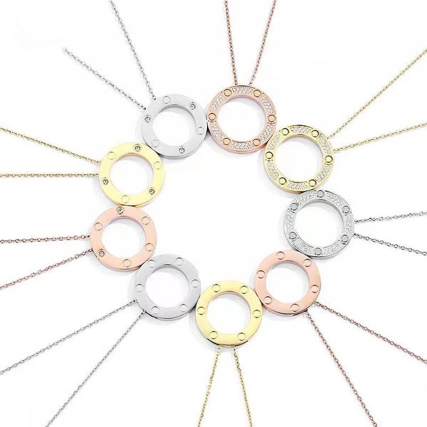 love three-diamond flatbread necklace shiny diamond 18k gold big cake women's classic design inlaid zircon fashion gifts for friends an, Silver
love three-diamond flatbread necklace shiny diamond 18k gold big cake women's classic design inlaid zircon fashion gifts for friends an, Silver