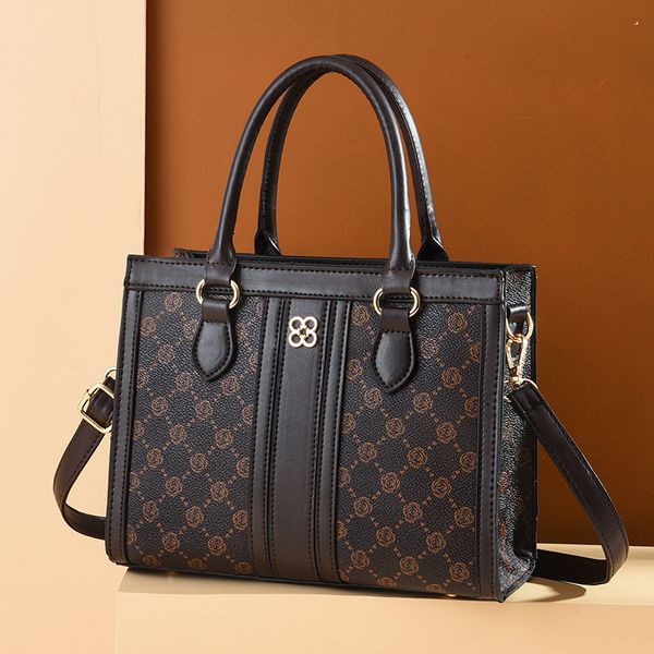 new arrival luxury designer bag bucket bags fashion large capacity handbag woman single shoulder messenger bag pu soft leather handbags colo
new arrival luxury designer bag bucket bags fashion large capacity handbag woman single shoulder messenger bag pu soft leather handbags colo