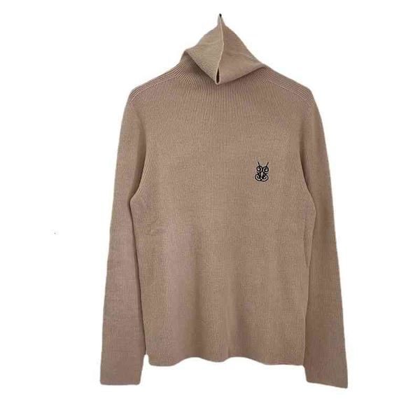 women's sweaters seamless technology autumn and winter wool cashmere women's pile neck soft waxy comfortable chest embroidery loos, White;black
women's sweaters seamless technology autumn and winter wool cashmere women's pile neck soft waxy comfortable chest embroidery loos, White;black