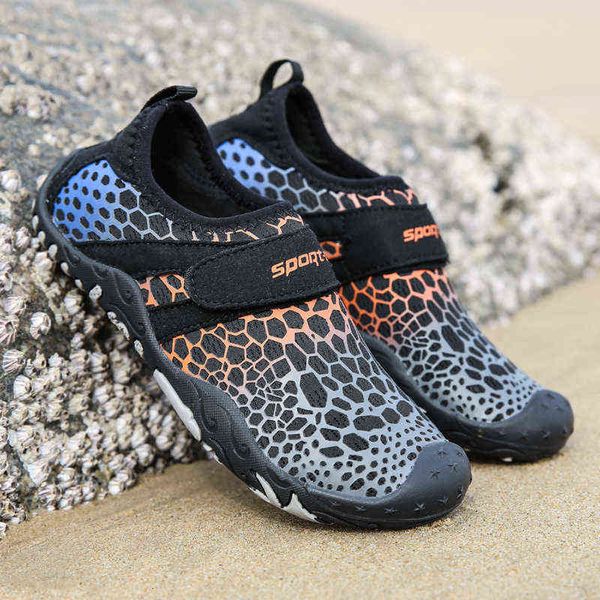 outdoor chilen's beach boys' river tracing shoes five finger casual walking snorkeling, Black
outdoor chilen's beach boys' river tracing shoes five finger casual walking snorkeling, Black