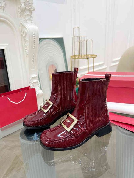 boots rv square head flat bottom short boots autumn and winter buckle knight women's style patent leather middle tube martin, Black
boots rv square head flat bottom short boots autumn and winter buckle knight women's style patent leather middle tube martin, Black