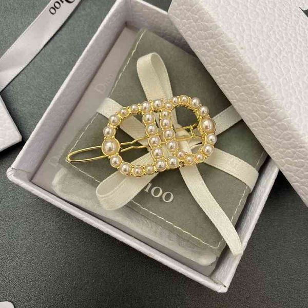 fashion new jewelry trend luxury brand designer wholesale family d letter pearl style small simple feminine temperament, Silver
fashion new jewelry trend luxury brand designer wholesale family d letter pearl style small simple feminine temperament, Silver