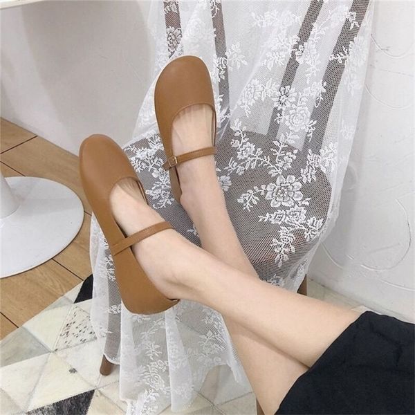 ladies soft leather ballet shoes fashion casual round toe buckle strap loafers women spring summer sweet white black flats 220616
ladies soft leather ballet shoes fashion casual round toe buckle strap loafers women spring summer sweet white black flats 220616