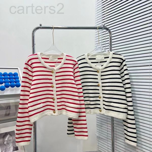 women's polos designer 22 early spring new ce simple small fragrance fashion stripe contrast color metal button round neck short knitte, White
women's polos designer 22 early spring new ce simple small fragrance fashion stripe contrast color metal button round neck short knitte, White