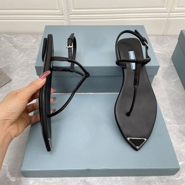 women's sandals luxury designer brand shoes pointed triangle buckled sandals imported sheepskin with box are size35-41, Black
women's sandals luxury designer brand shoes pointed triangle buckled sandals imported sheepskin with box are size35-41, Black