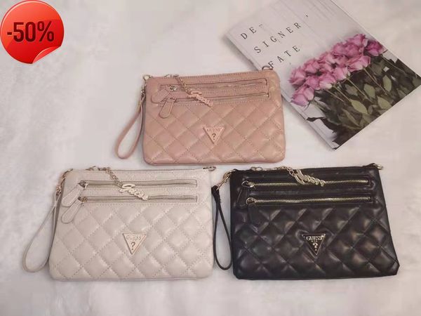 luxury designergs home new fashion lingge chain embroidered single shoulder hand underarm bag
luxury designergs home new fashion lingge chain embroidered single shoulder hand underarm bag