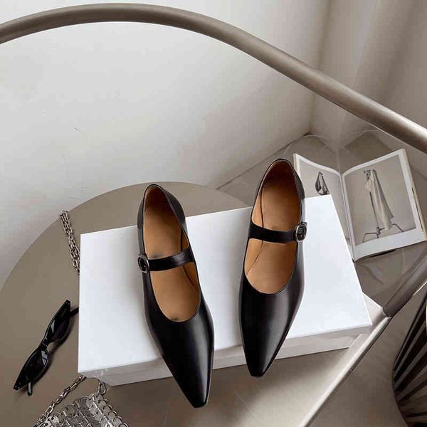 sandals pointed single shoes women's shallow mouth autumn low heel flat with one-line buckle and thick soled mary jane, Black
sandals pointed single shoes women's shallow mouth autumn low heel flat with one-line buckle and thick soled mary jane, Black