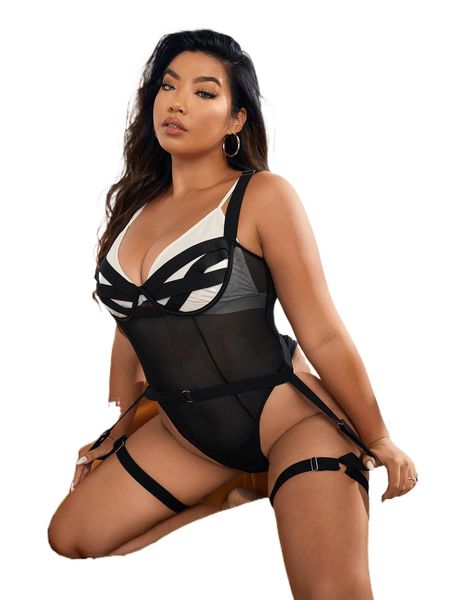 plus mesh insert o-ring cut out garter teddy bodysuit without liner 14ye#, Black;white
plus mesh insert o-ring cut out garter teddy bodysuit without liner 14ye#, Black;white
