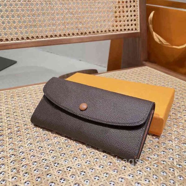 2022designer wallet women's bag classic shoulder bag multi color handbag, Red;black
2022designer wallet women's bag classic shoulder bag multi color handbag, Red;black