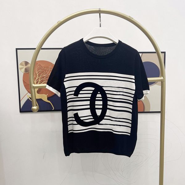 719 2022 milan runway autumn summer brand same style sweater short sleeve crew neck black white striped pullover womens pingyi, White;black
719 2022 milan runway autumn summer brand same style sweater short sleeve crew neck black white striped pullover womens pingyi, White;black