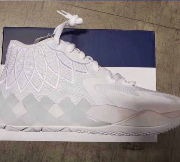 box 12 days delivered mb1 triple white men basketball shoes 2022 sport shoe trainner sneakers size 7-12
box 12 days delivered mb1 triple white men basketball shoes 2022 sport shoe trainner sneakers size 7-12
