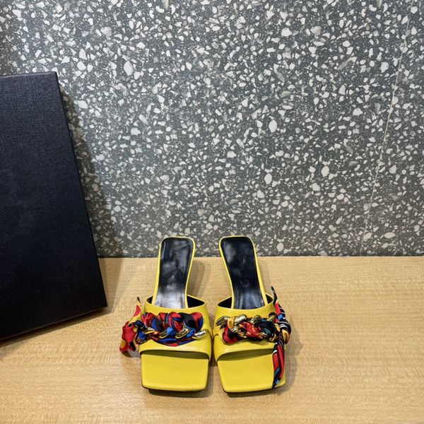 women fashion square toe sandals with metal chain silk towelettes open mold baking paint heel and exquisite appearance, Black
women fashion square toe sandals with metal chain silk towelettes open mold baking paint heel and exquisite appearance, Black